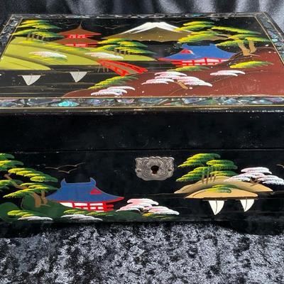 Sale Photo Thumbnail #154