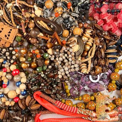 Sale Photo Thumbnail #140