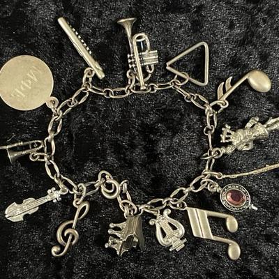 Sale Photo Thumbnail #76