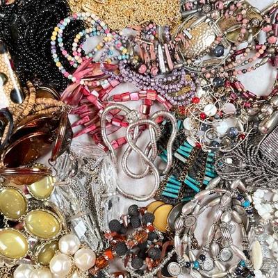 Sale Photo Thumbnail #144