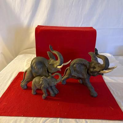 Hand-Carved Openwork Elephant Figurine with Pierced Lattice Body