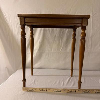 Vintage Ethan Allen Maple Side / Occasional Table – Model 10-0303