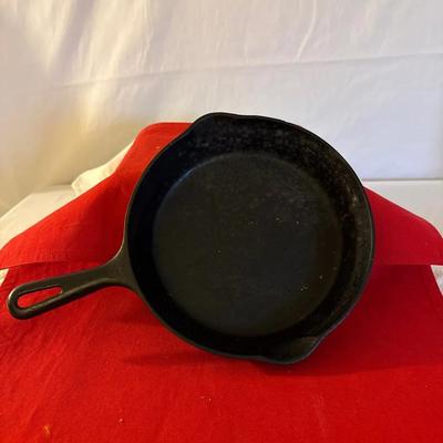 Antique Griswold Cast Iron Skillet – ERIE, PA – Early Production