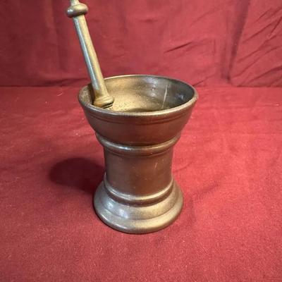Antique Brass Mortar & Pestle – Apothecary Style Pedestal Form”