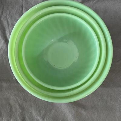 Vintage Fire King Set Of 3 Mixing Bowls