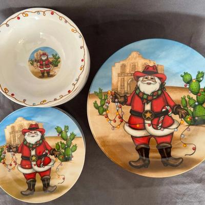 Holiday Market Cowboy Santa Clause Dinner Set (23 piece)