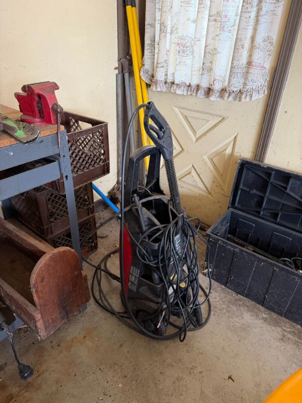 Sale Photo Thumbnail #15