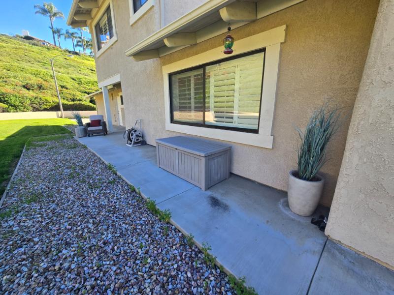 Sale Photo Thumbnail #25