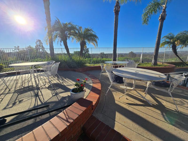 Sale Photo Thumbnail #26