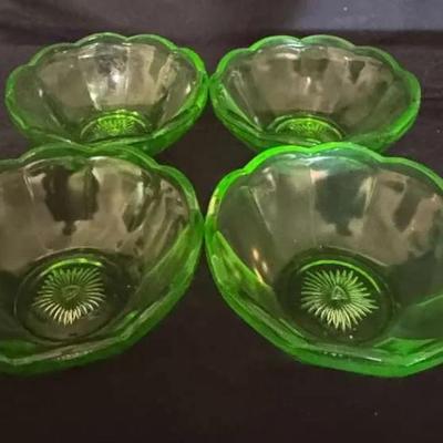 Uranium Glass Set of 4 Small Candy/Fruit Dishes