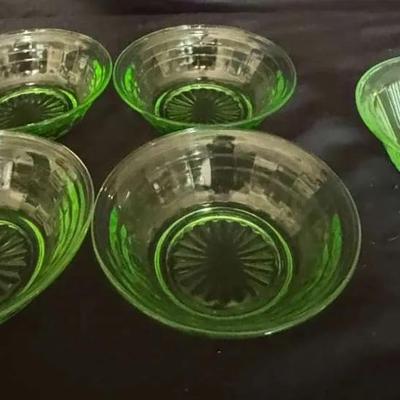 Uranium Glass Set of 5 Candy/Fruit Dishes