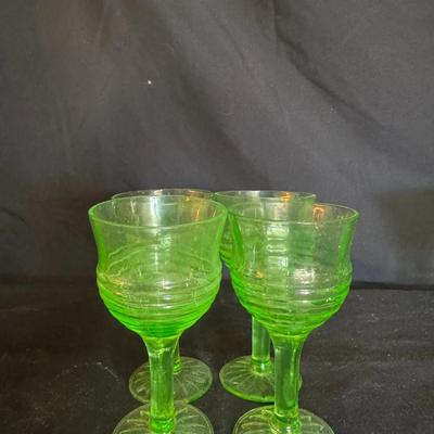 Uranium Glass Set of 4 Wine Glasses