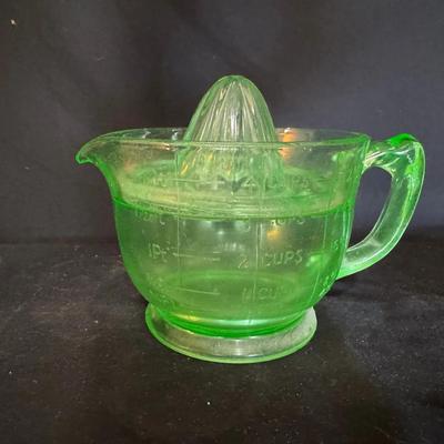 Uranium Glass Juicer Dish
