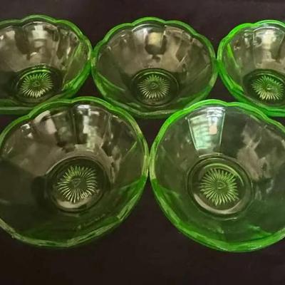 Uranium Glass Set of 5 Small Candy/Fruit Dishes