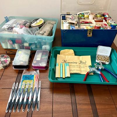 Vintage Sewing Thread And Button Lot