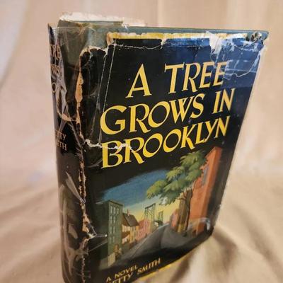 Vintage Book: A Tree Grows In Brooklyn