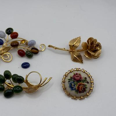 Antique Gold Flower Brooches 