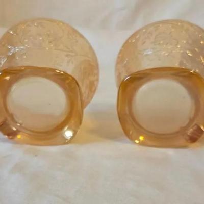 L E. Smith Carnival Glass Dome Butter Dish And 2 Jeannette Glass Floragold Cups