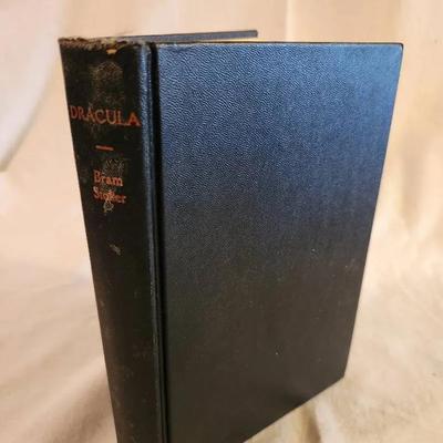 Antique Book - Dracula - 1897