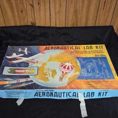 Vintage Toy: Aeronautical Lab Kit