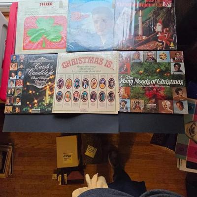 Christmas Albums 11- 12" LPs