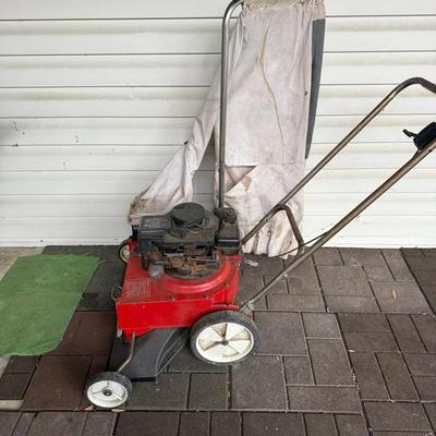 Craftsman Lawn Vacuum, Shedder, And Bag 148CC
