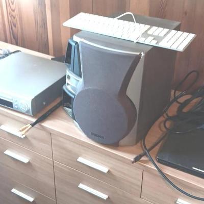 EFF180 Boombox Speaker, Dell Laptops & Apex DVD