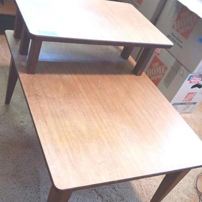 EFF200 Two-Tiered Step End-Table