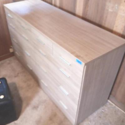 EFF147 16 Drawer Dresser
