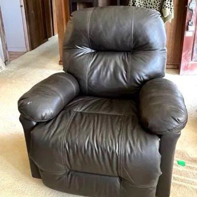 EFF186 Comfy Faux Leather Rocking / Recliner Chair