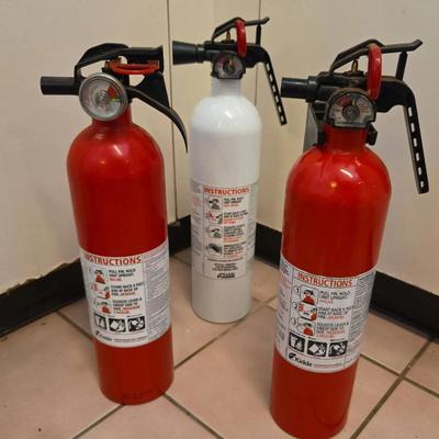 EFF105 - Fire Extinguishers (3)