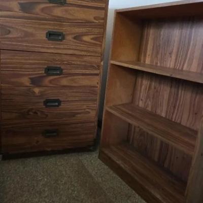 EFF018 - 5 Drawer Dresser and 3-Tier Bookshelf 