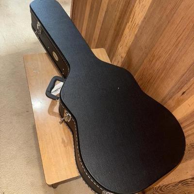 EFF134 ChromaCast Acoustic Guitar Hard Case