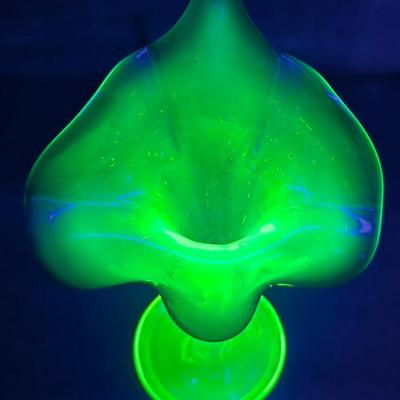 Sale Photo Thumbnail #14: Victorian Jack in the Pulpit Vaseline Glass Vase