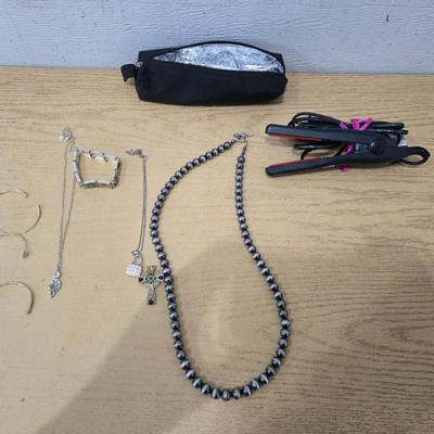 Sale Photo Thumbnail #33