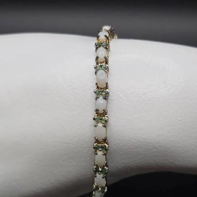 Silver Opal And Emerald Bracelet 7.5"