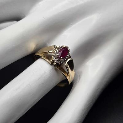 Ruby And Diamond Ring Size 7.5 Weight 4g
