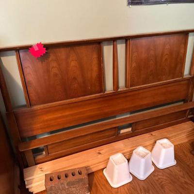 Sale Photo Thumbnail #107