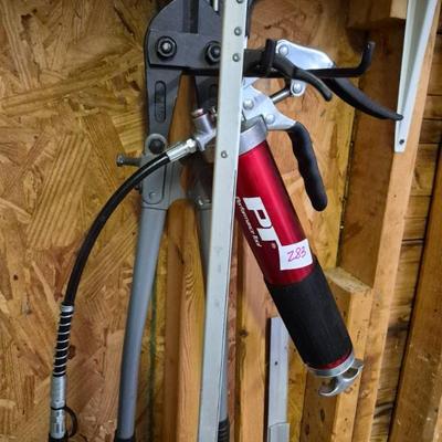 Sale Photo Thumbnail #563