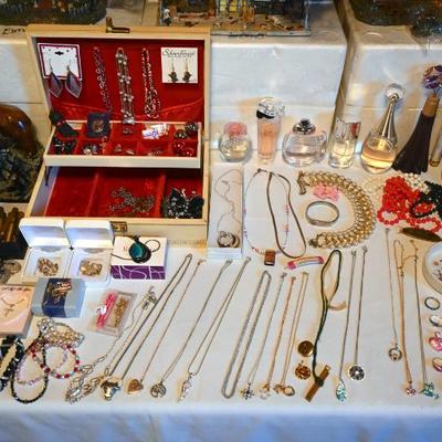 Sale Photo Thumbnail #4