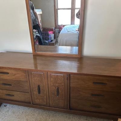 Sale Photo Thumbnail #64