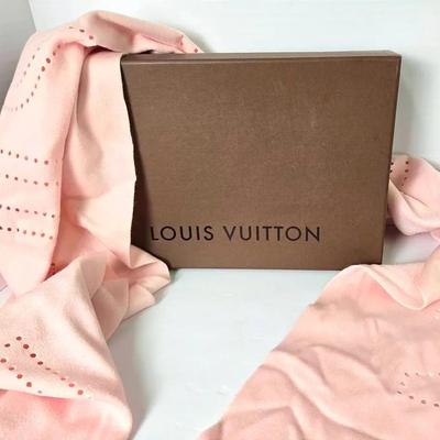 Authentic Louis Vuitton New with Tag Cashmere Pink Scarf with Box
