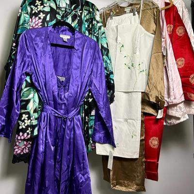 Neiman Marcus & More New With Tags Sleepwear Sets - Size S-L