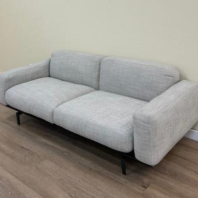 Sale Photo Thumbnail #3