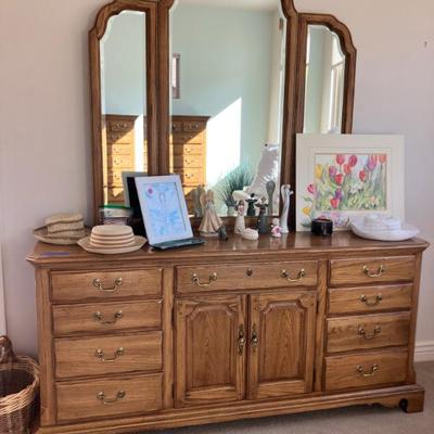 Sale Photo Thumbnail #33