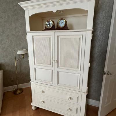 Sale Photo Thumbnail #46