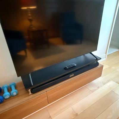 Sale Photo Thumbnail #100