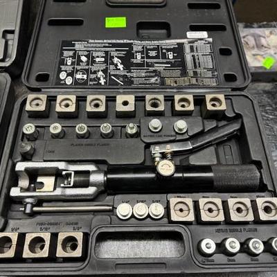 Sale Photo Thumbnail #177