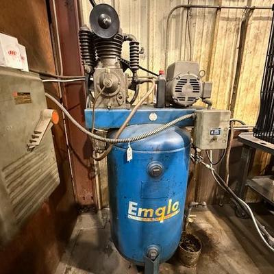 Sale Photo Thumbnail #35