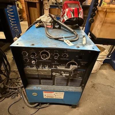 Sale Photo Thumbnail #14